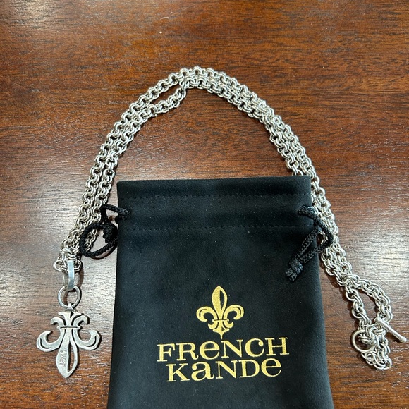 Silver Fleur-de-Lis Pendant Necklace with Chunky Chain - Picture 3 of 6